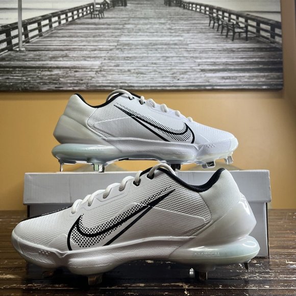 Men's Size 8 Nike Force Zoom Trout 7 Pro Baseball Metal Cleats CQ7224-101 - Picture 1 of 7